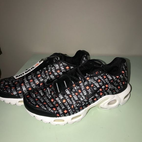 air max plus just do it